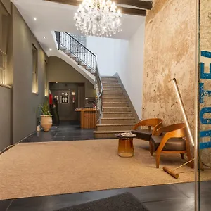 Brondo Architect Otel